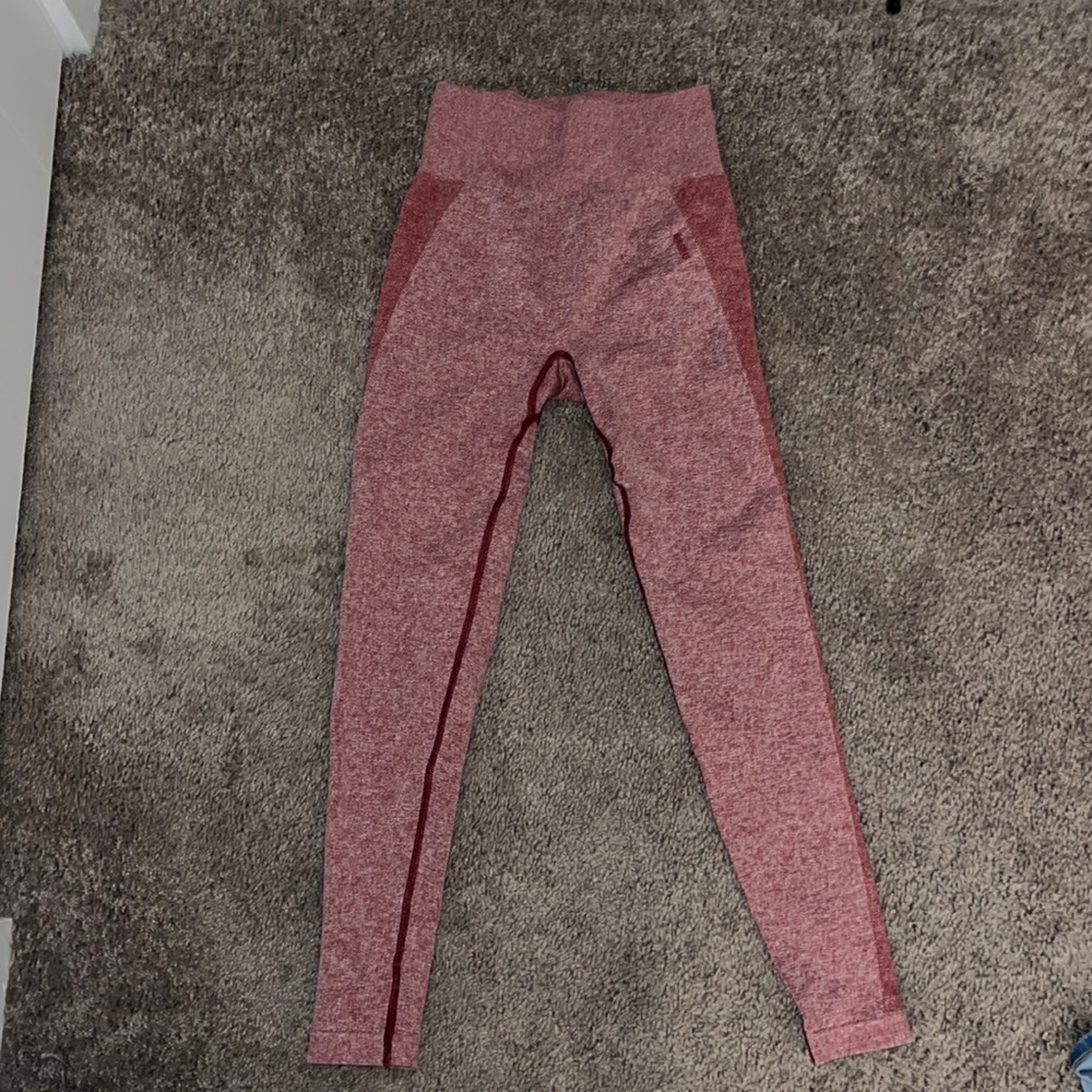 Gymshark Flex High Waisted Leggings // SIZE S COLOR Burgandy Marl